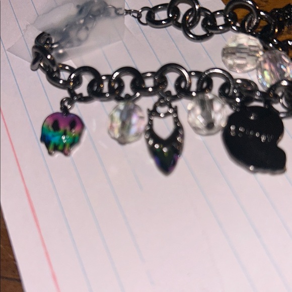 Disney’s Villain Charm Bracelet - Picture 3 of 3